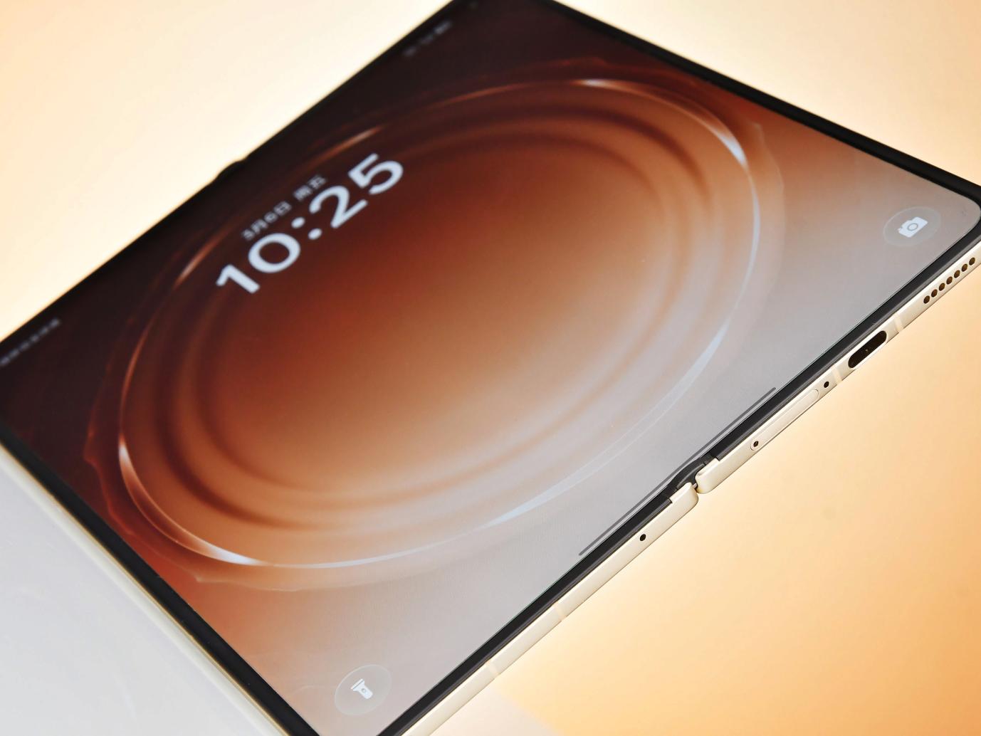 手上端个移动工作站,是个什么体验?OPPO Find N6 让移动办公真正高效起来