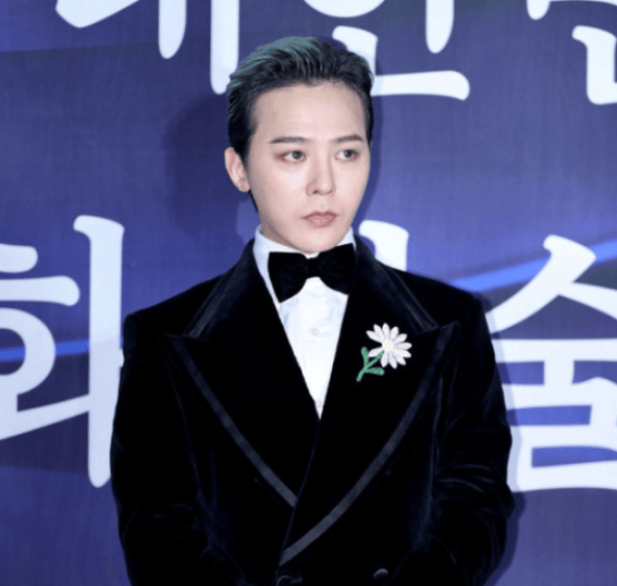 权志龙起诉网媒运营者 涉及100多名恶评者