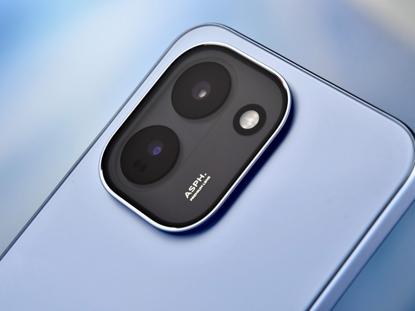 配置倒翻天罡，体验究竟如何？iQOO Z11全面评测