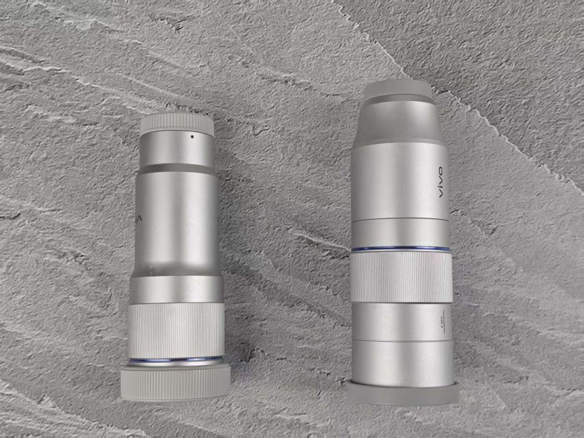 vivo X300s全面评测:把「长枪短炮」装进超能「小V单」