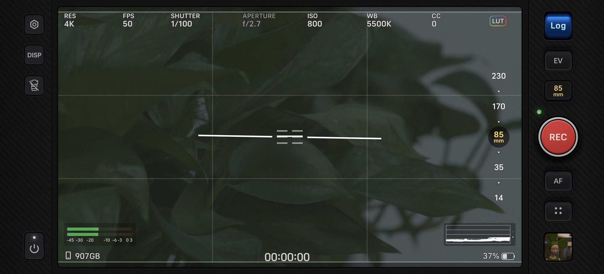vivo X300 Ultra全面评测 手机里的“专业V单”究竟有多能打？