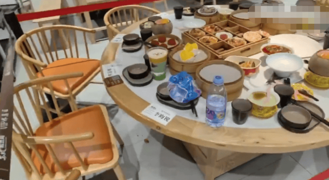 商家为保留跑男团剩菜致歉：对涉事人严肃批评教育