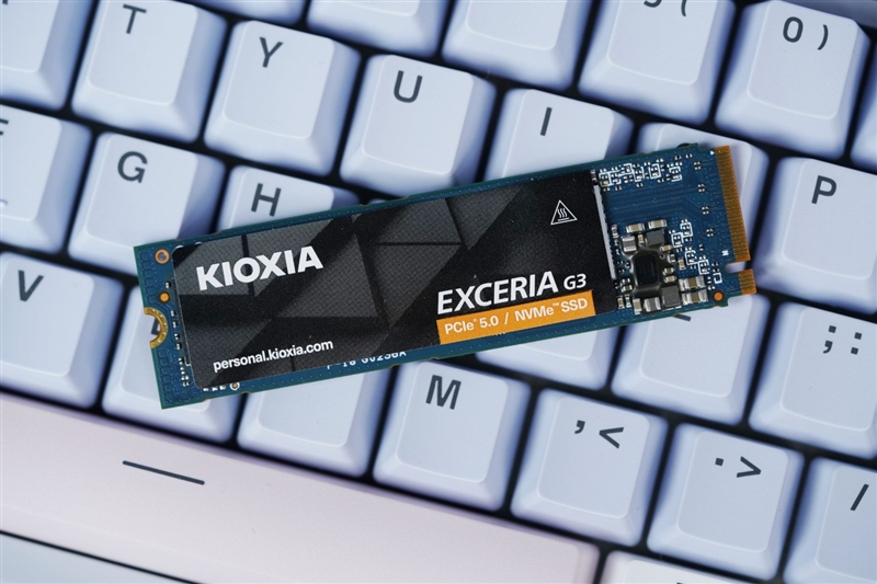 用PCIe 4.0的价格就能买到PCIe 5.0 SSD！铠侠EXCERIA G3 SSD评测：性能优秀温控一流 PCIe 5.0 SSD普及有望