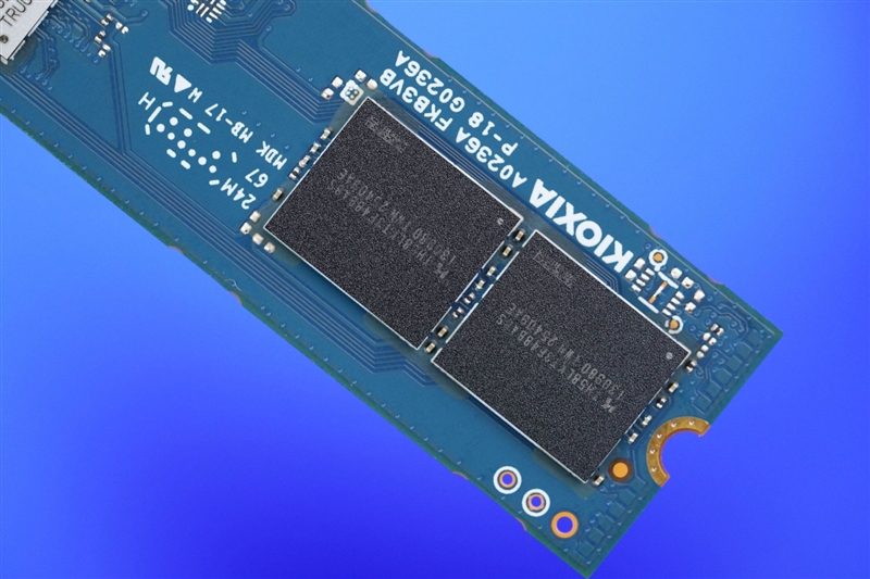 用PCIe 4.0的价格就能买到PCIe 5.0 SSD！铠侠EXCERIA G3 SSD评测：性能优秀温控一流 PCIe 5.0 SSD普及有望