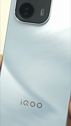 全大核性能旗舰 iQOO Z11 深度评测：165Hz 丝滑体验 游戏党真正的性价比利器