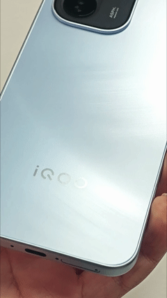 全大核性能旗舰 iQOO Z11 深度评测：165Hz 丝滑体验 游戏党真正的性价比利器