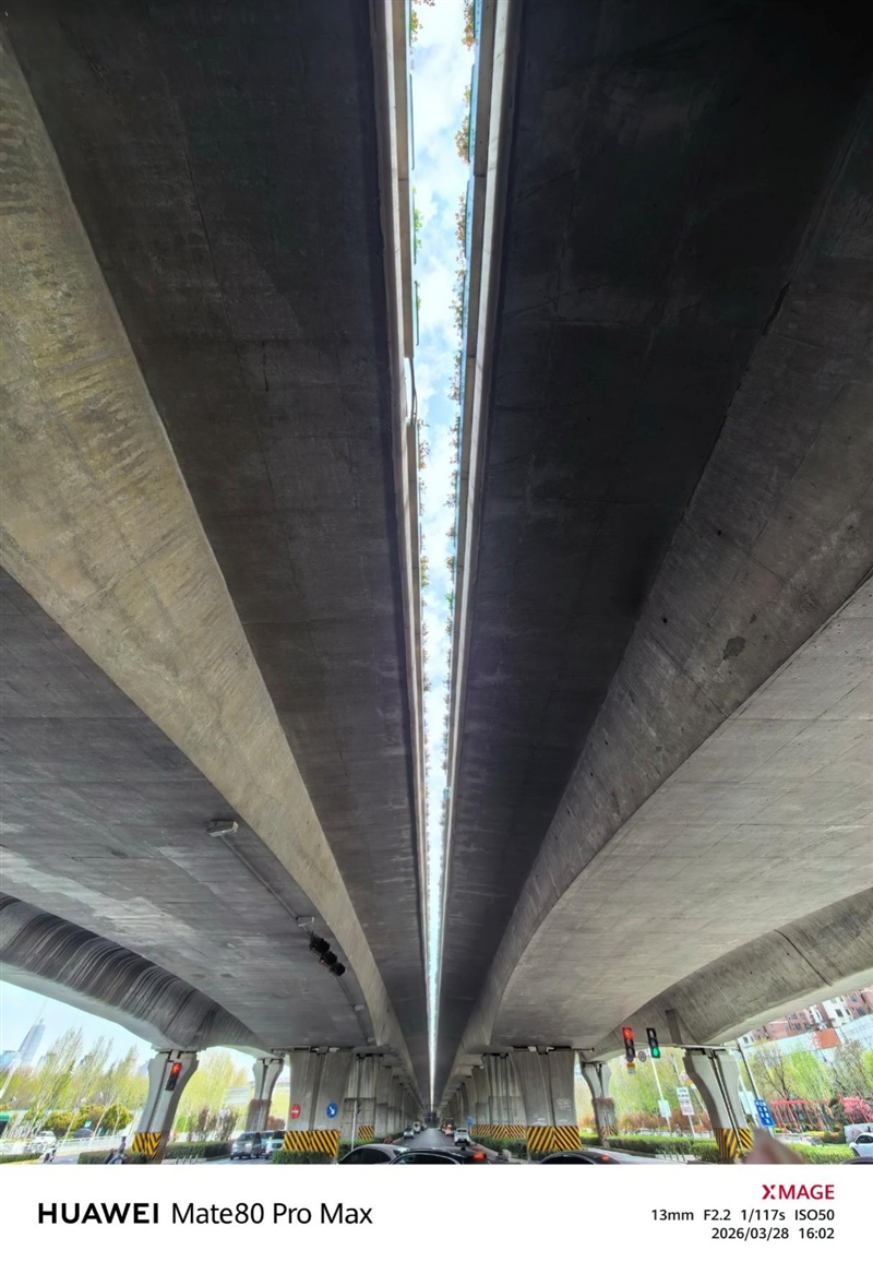 最强麒麟芯+自研风冷 华为Mate80 Pro MAX 风驰版全面评测：涡轮散热封神 性能稳到骨子里