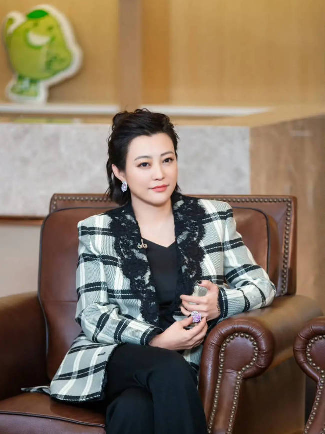 郝蕾说演员没工作都扎堆短剧 强调这是无奈之举