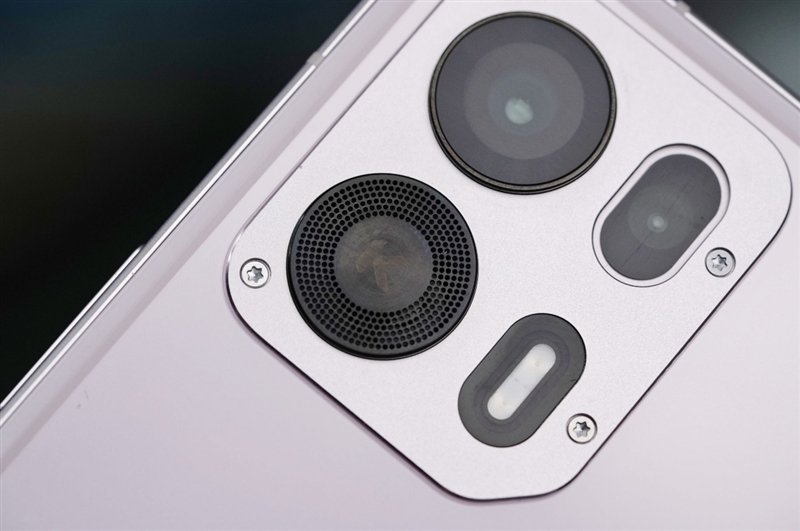 散热拉满性能不减！OPPO K15 Pro深度体验评测：榨干天玑8500 SUPER的最后一滴性能